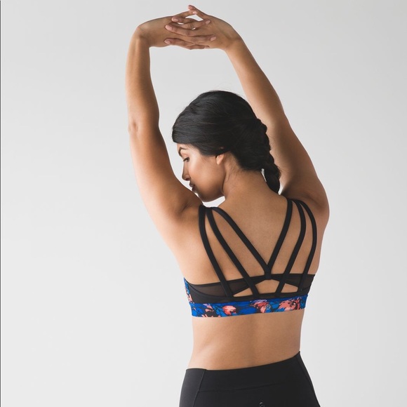 lululemon athletica Other - Lululemon Energy Bra (Exhale) size 2 sports bra
